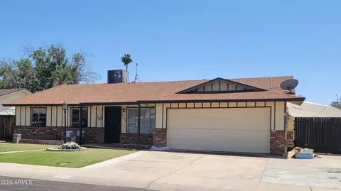 5347 W Seldon Ln, Glendale, AZ 85302