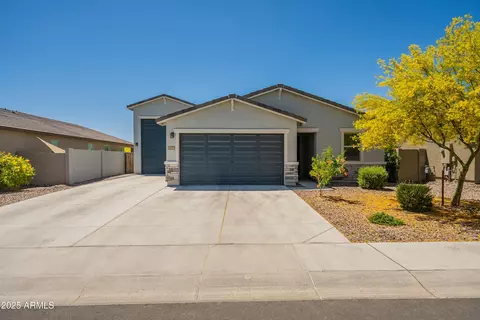 4215 W Suncup Dr, San Tan Valley, AZ 85142