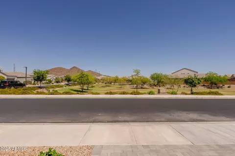 24212 N 20th Pl, Phoenix, AZ 85024 photo 5