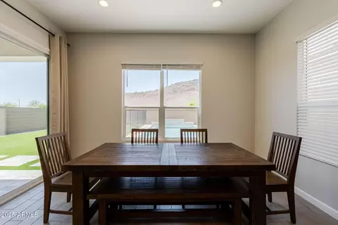 24212 N 20th Pl, Phoenix, AZ 85024 photo 17