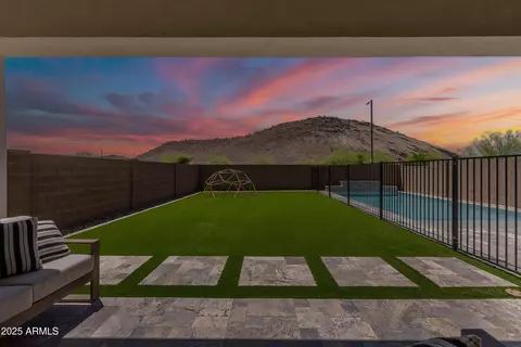24212 N 20th Pl, Phoenix, AZ 85024