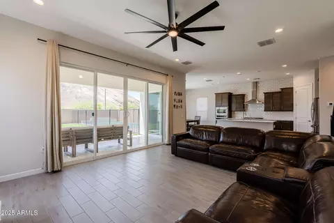 24212 N 20th Pl, Phoenix, AZ 85024 photo 19