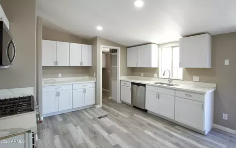 9733 E Baywood Ave, Mesa, AZ 85208 photo 10