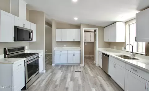 9733 E Baywood Ave, Mesa, AZ 85208 photo 11