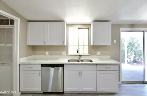 9733 E Baywood Ave, Mesa, AZ 85208 photo 14