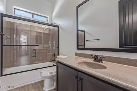 Bath - 1824 N Red Clf, Mesa, AZ 85207 photo 4 of 4