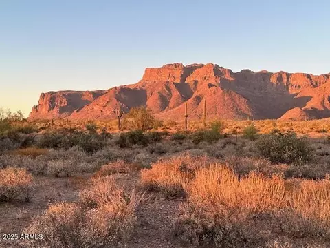 9300 E Bunny Ear Ln #LOT 4-C, Gold Canyon, AZ 85118