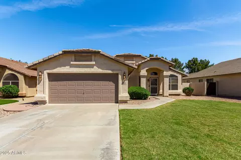 2244 E Rawhide St, Gilbert, AZ 85296