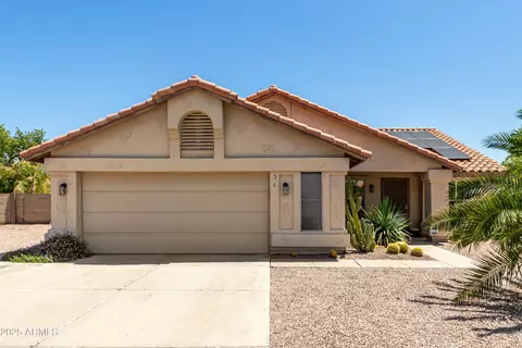 556 W Sagebrush St, Gilbert, AZ 85233