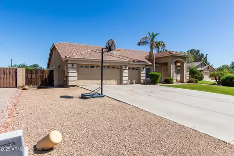 3784 E Simpson Ct, Gilbert, AZ 85297 photo 2