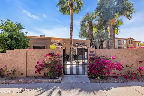 Exterior - 1023 E Sahuaro Dr, Phoenix, AZ 85020 photo 6 of 23