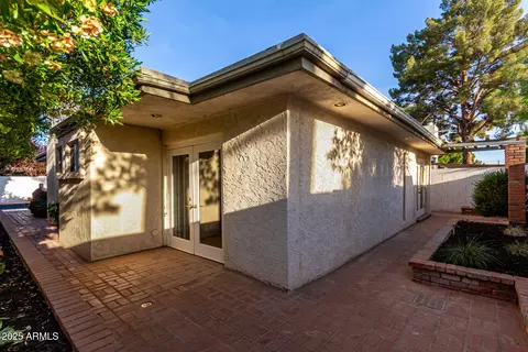 106 Echo Ln, Phoenix, AZ 85020 photo 32