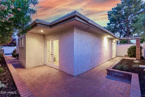106 Echo Ln, Phoenix, AZ 85020 photo 23