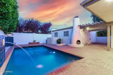 106 Echo Ln, Phoenix, AZ 85020 photo 20