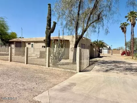 896 S Cedar Dr, Apache Junction, AZ 85120 photo 2