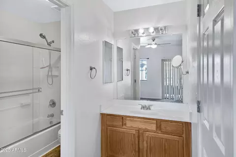 Bath - 537 S Delaware Dr #224, Apache Junction, AZ 85120 photo 1 of 3