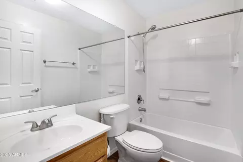 Bath - 537 S Delaware Dr #224, Apache Junction, AZ 85120 photo 3 of 3