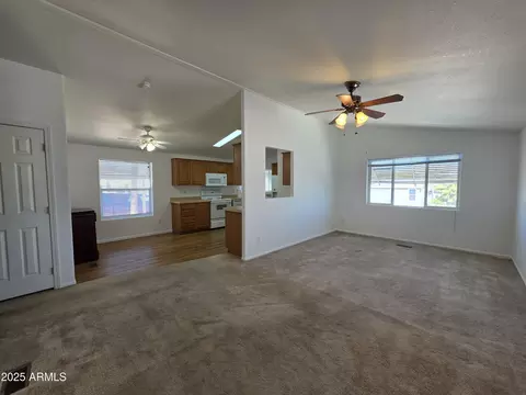 2233 E Behrend Dr #211, Phoenix, AZ 85024 photo 6