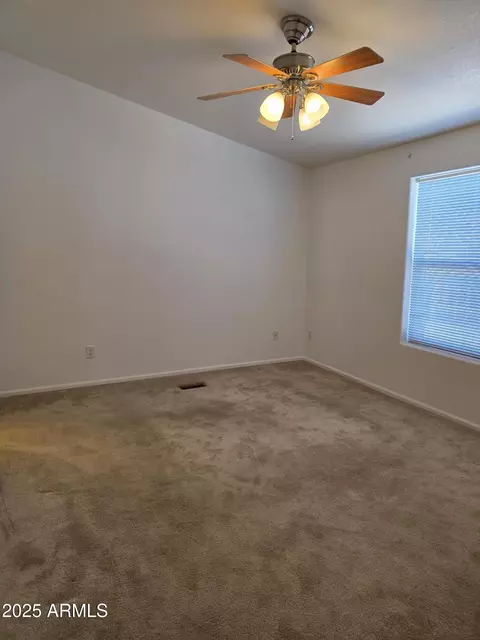2233 E Behrend Dr #211, Phoenix, AZ 85024 photo 17