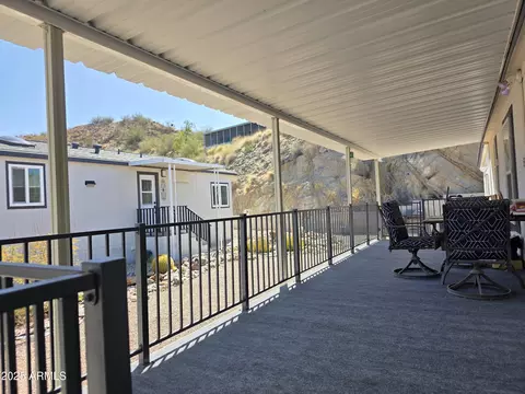 2233 E Behrend Dr #211, Phoenix, AZ 85024