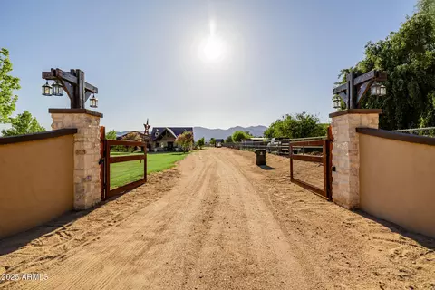 7738 N 185th Ave, Waddell, AZ 85355