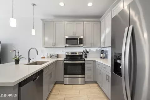 7531 E Billings St #116, Mesa, AZ 85207