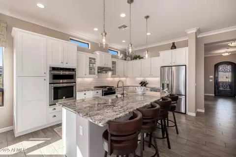 9059 E Leonora St, Mesa, AZ 85207 photo 5