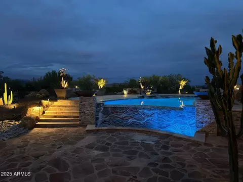 Exterior - 1505 W Cloud Rd, Phoenix, AZ 85086 photo 3 of 16