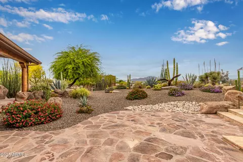 Exterior - 1505 W Cloud Rd, Phoenix, AZ 85086 photo 14 of 16