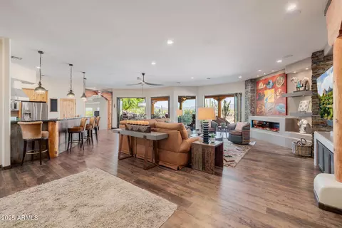Living - 1505 W Cloud Rd, Phoenix, AZ 85086 photo 2 of 3