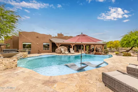 Exterior - 1505 W Cloud Rd, Phoenix, AZ 85086 photo 12 of 16