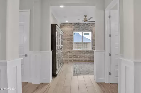 Entry Way - 2546 E Russell St, Mesa, AZ 85213 photo 3 of 6