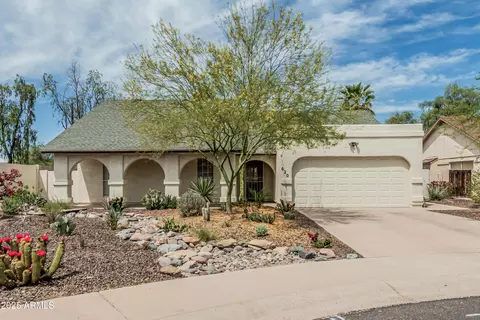 620 N Entrada St, Chandler, AZ 85226