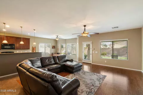 3003 E Ironside Ln, Gilbert, AZ 85298 photo 12