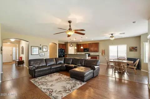 3003 E Ironside Ln, Gilbert, AZ 85298 photo 10