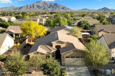3003 E Ironside Ln, Gilbert, AZ 85298 photo 2
