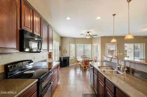 3003 E Ironside Ln, Gilbert, AZ 85298 photo 6