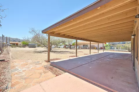 735 E Desert Ln, Phoenix, AZ 85042 photo 26