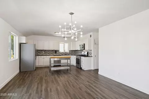 717 E State Ave, Phoenix, AZ 85020 photo 8