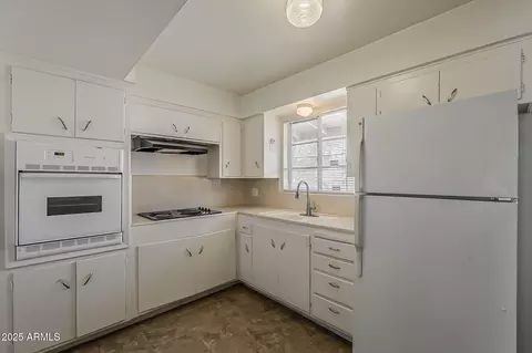 6225 N 10th Pl, Phoenix, AZ 85014 photo 4