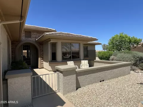 19058 N Aztec Point Dr, Surprise, AZ 85387