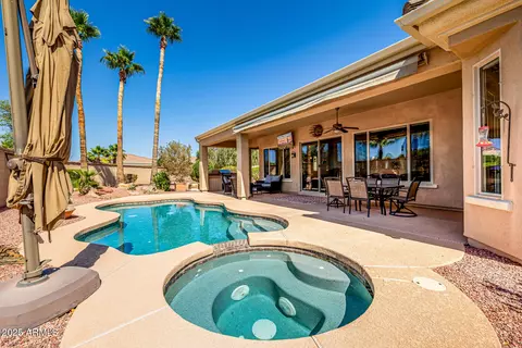 22318 N Pico Ct, Sun City West, AZ 85375