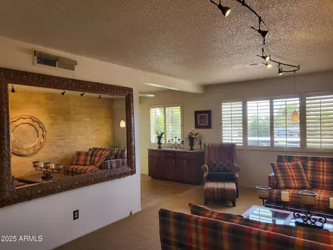 8220 E Garfield St #M214, Scottsdale, AZ 85257