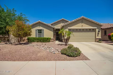 2440 W Arroyo Way, San Tan Valley, AZ 85142