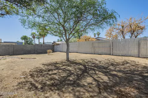 1450 E Topeka Dr, Phoenix, AZ 85024 photo 18