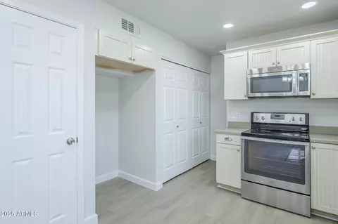 1450 E Topeka Dr, Phoenix, AZ 85024 photo 7
