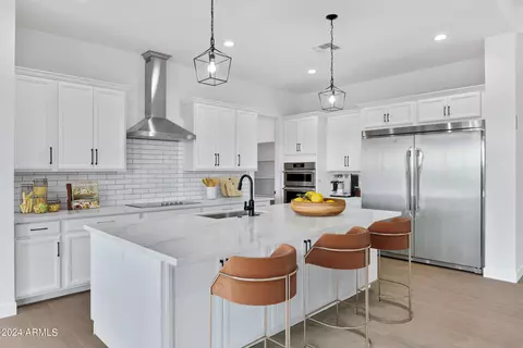 3933 E Freeman Ln, San Tan Valley, AZ 85140