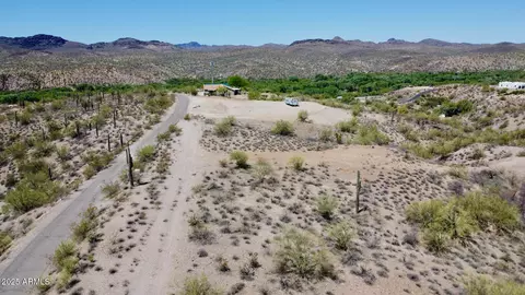 456 N Nnn N Us Hwy 60 Hwy #-, Morristown, AZ 85342