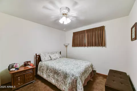 1941 E Hazelwood St, Phoenix, AZ 85016 photo 18