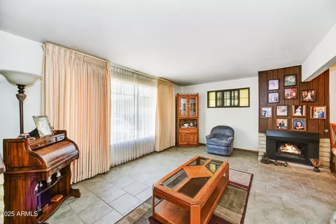 1941 E Hazelwood St, Phoenix, AZ 85016 photo 5